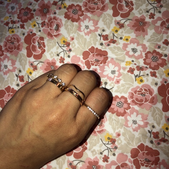 Rings - Picture 3 of 4